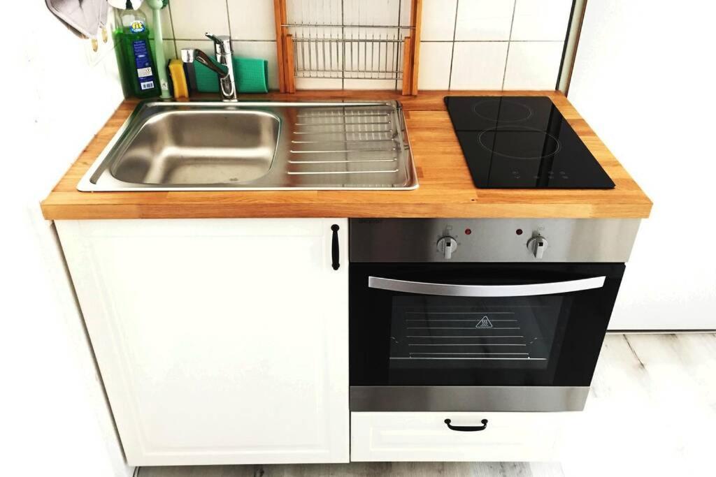 Apartment-Mitten In Konstanz, Gratis Parkplatz & Fahrrader, Netflix Tv Exterior foto